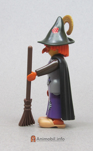 Girl Series One 8 Witch