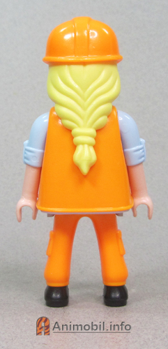 Girls Series 29 Ten Builder