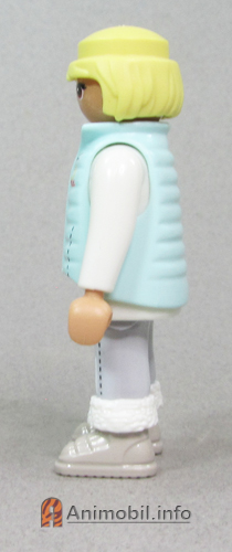 Girls Series 29 Five Skier