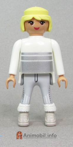 Girls Series 29 Five Skier