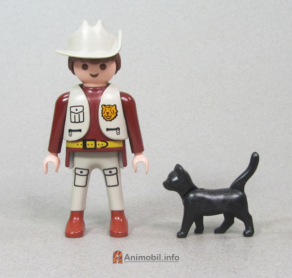 Cat Walking Black
