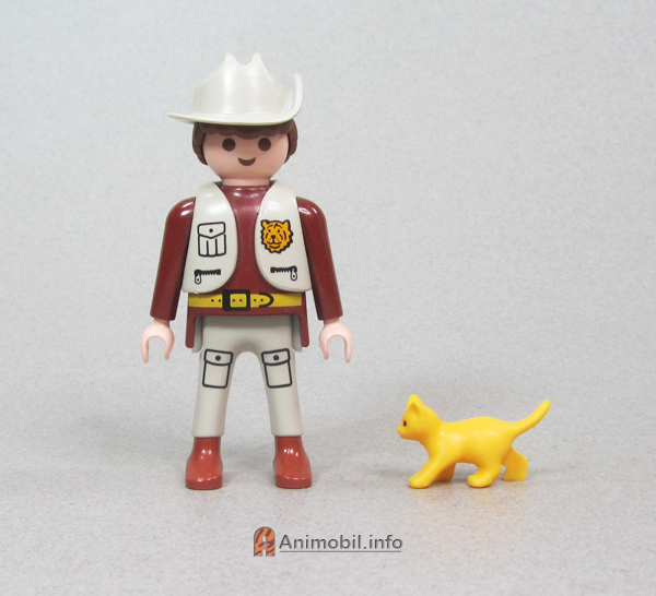 Kitten Standing Yellow